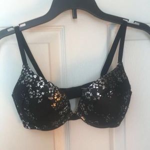 NWOT Victoria’s Secret Bombshell Bra